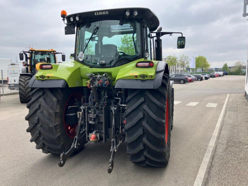 Claas Arion 550 Cmatic