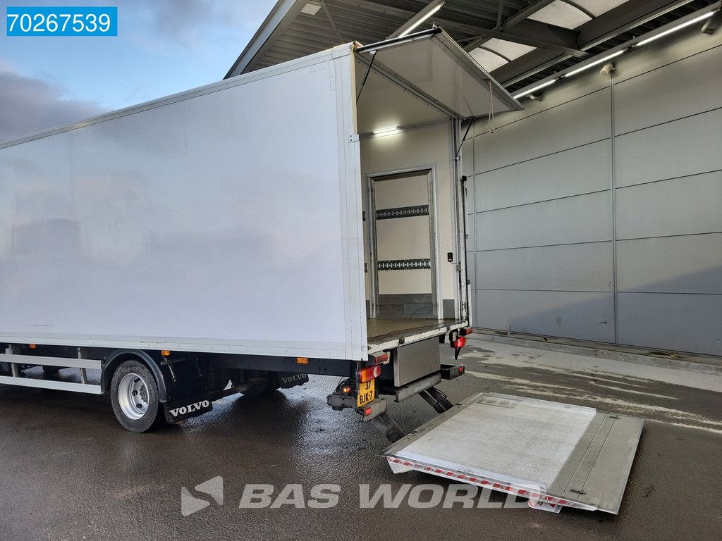 Volvo FL 210 4X2 12tons NL-Truck Automatic Ladebordwand Euro 6