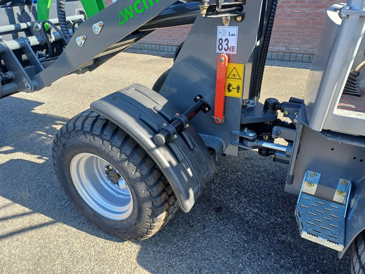 WCM L2110e elektrische minishovel shovel