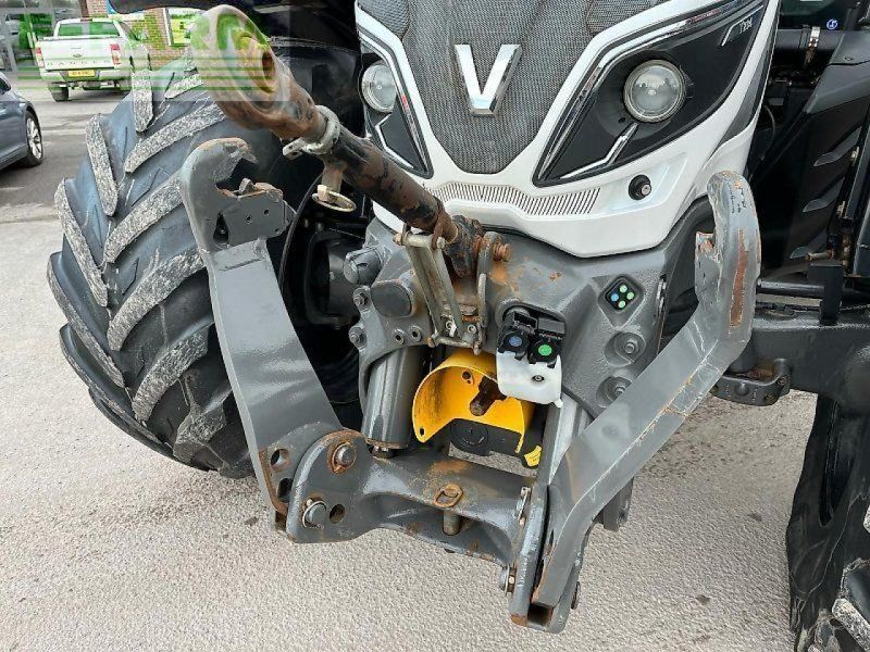 Valtra t234