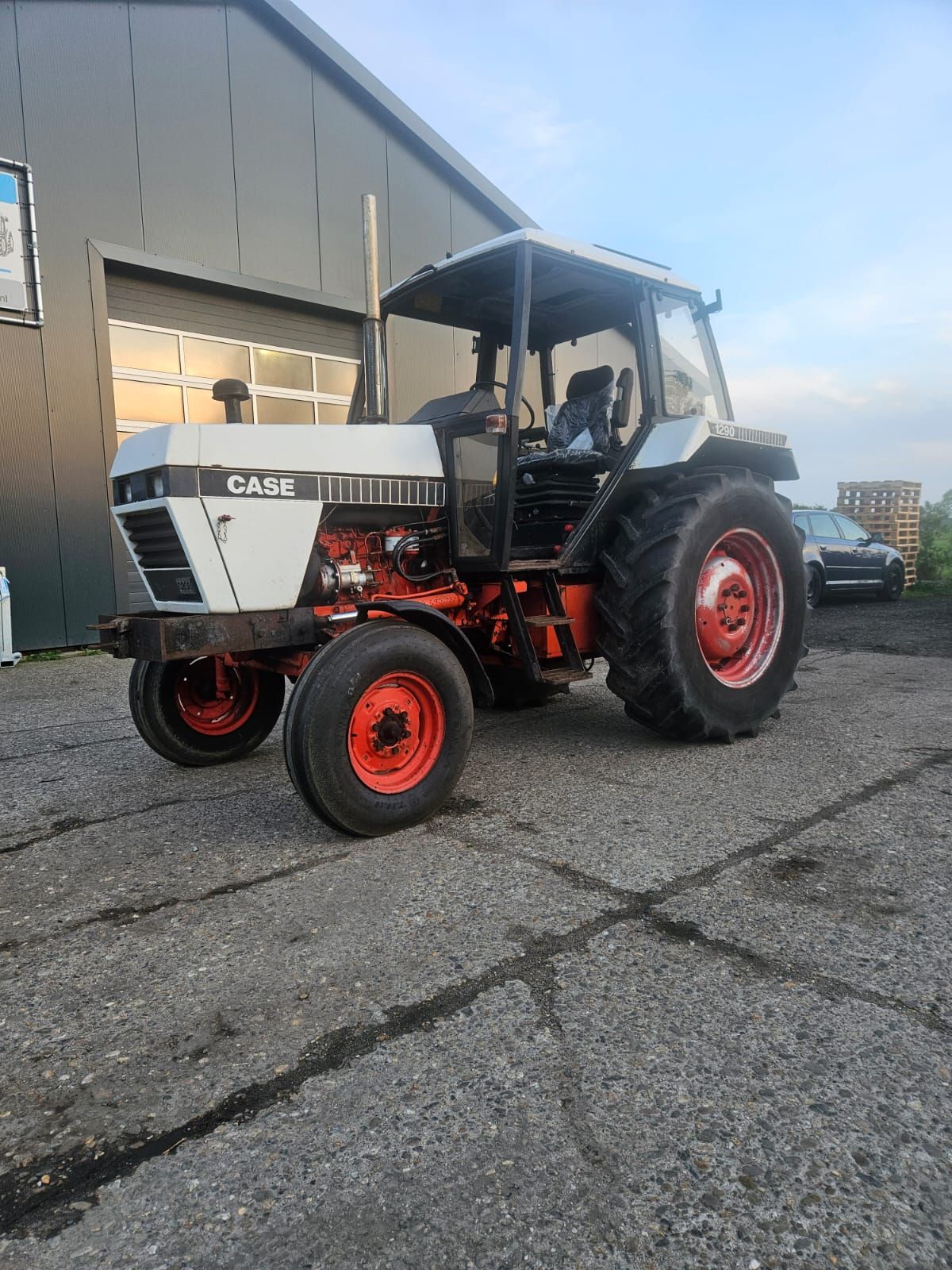 Case 1290 Marge trekker