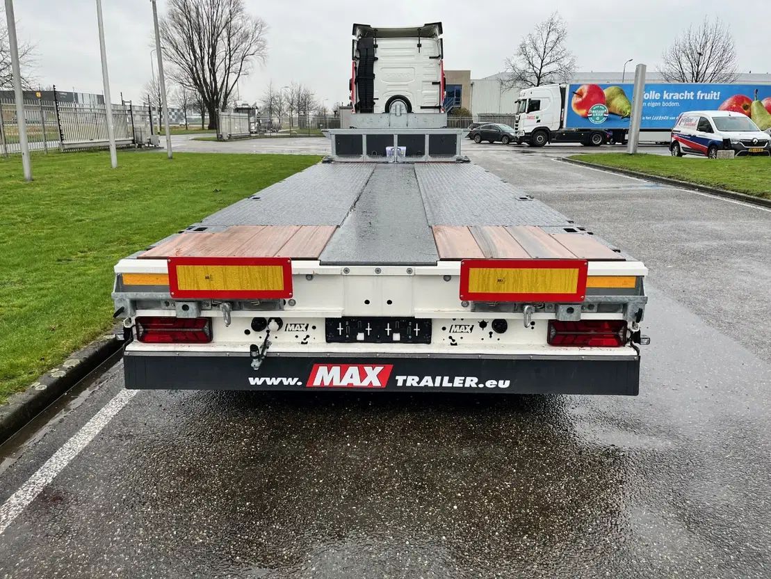 MAXtrailer MAX110-Z-4AX-9.30