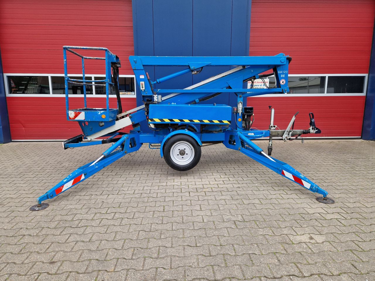 NIFTYLIFT 120T AANHANGER HOOGWERKER 12 METER ACCU EN 230V