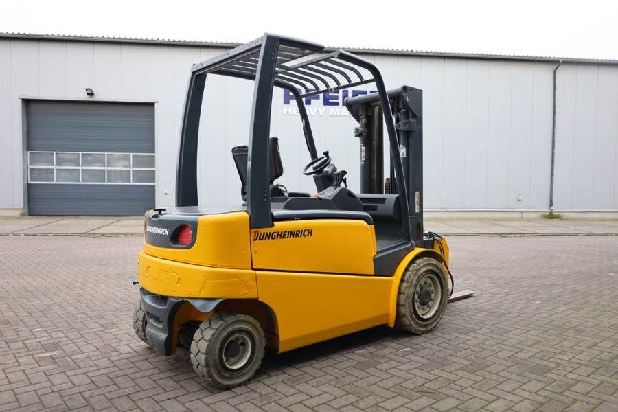 Jungheinrich EFG535 Electric, Lifting Height 4700mm, Freelift 1