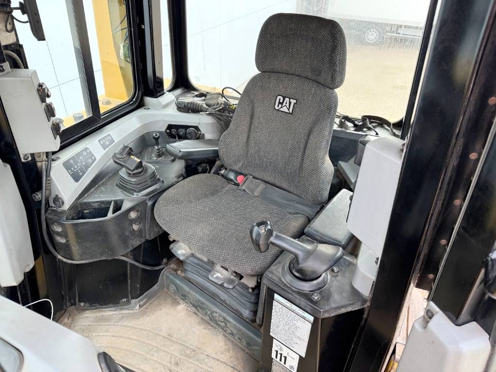 CAT D6T LGP - 360° Camera / Ripper Valve / Airco