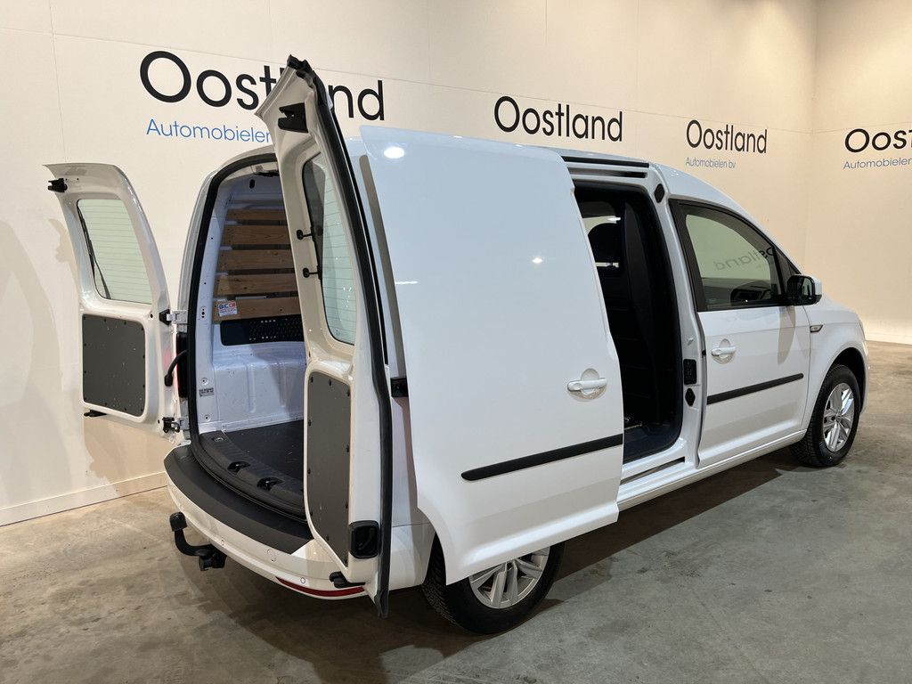 Volkswagen Caddy 2.0 TDI L1H1 BMT Highline / Euro 6 / Airco / Cruise Control / CarPlay / Trekhaak / PDC / Navigatie