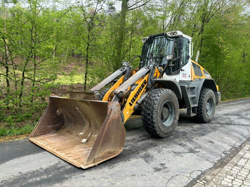 Liebherr L 526