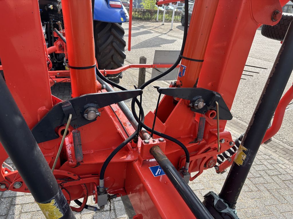 Kuhn GA8121 Cirkelhark 2013