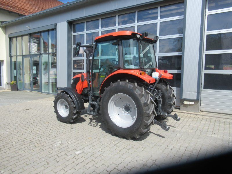 Kubota M 4063