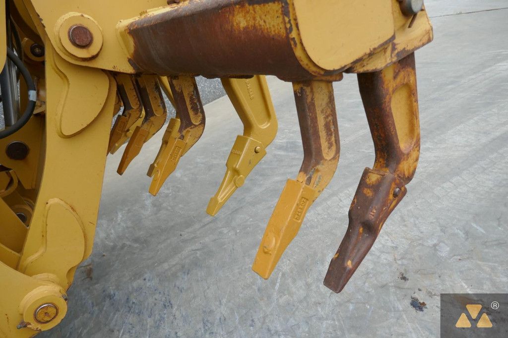 Caterpillar 140M2