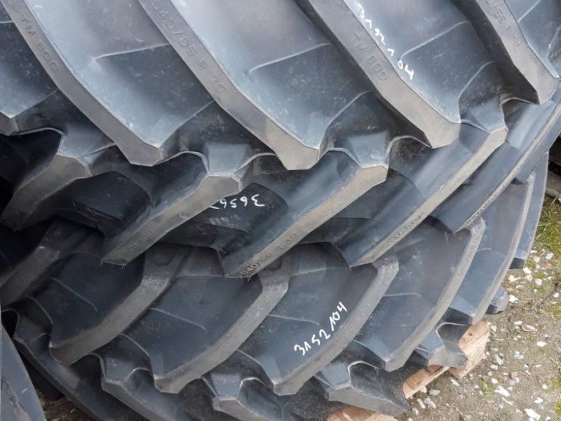 Trelleborg 650/65R42 + 540/65R30