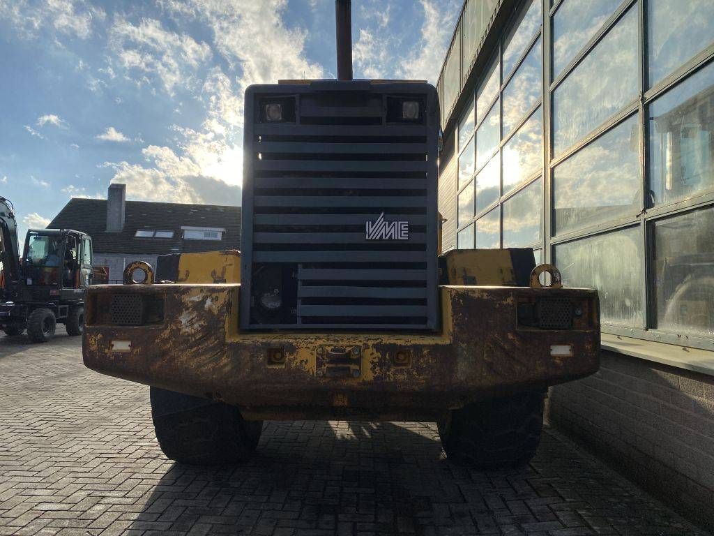 Volvo BM L 120 B