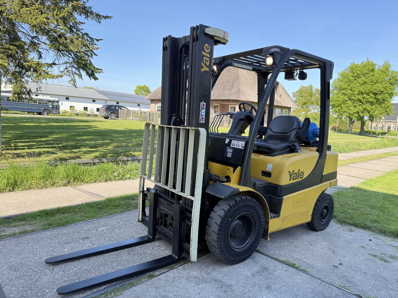 Yale 2500KG LPG heftruck 3-delig 4.95M Freelift Sideshift