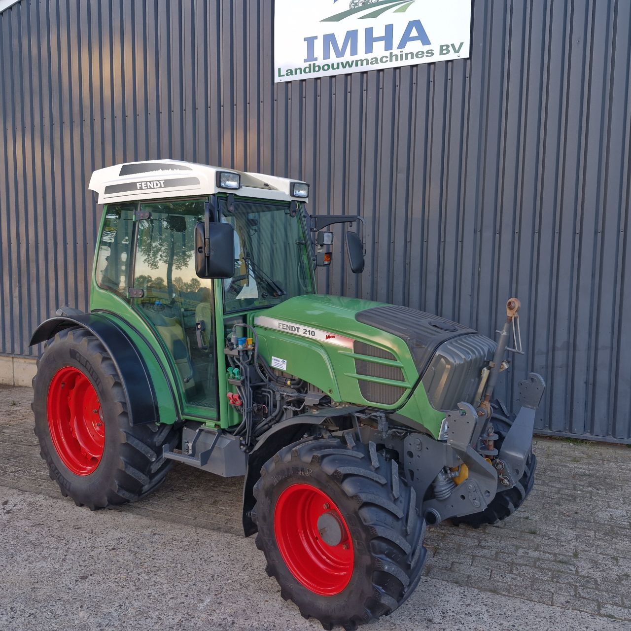 Fendt 210P vario tms.