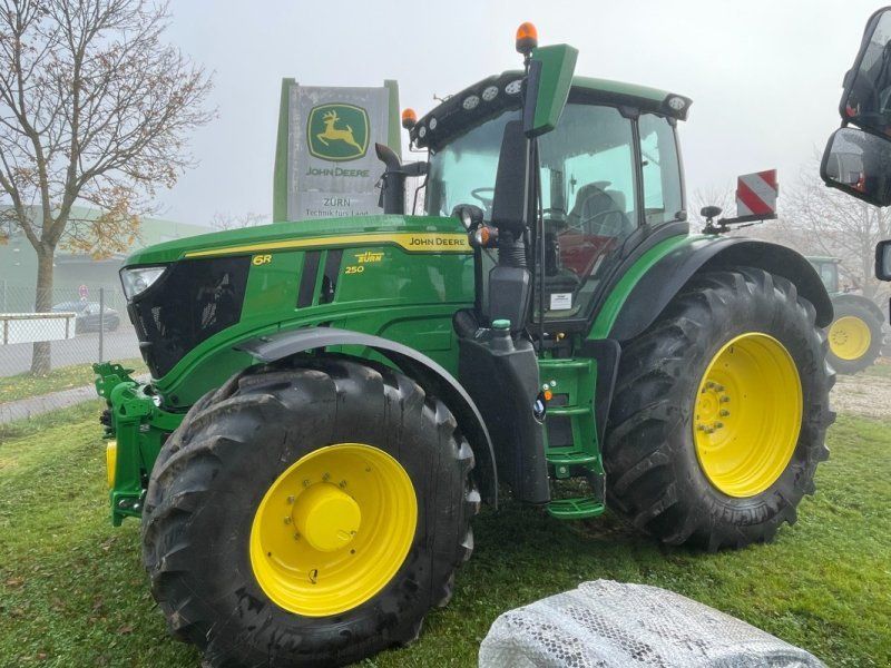 John Deere 6R250 / 6R250