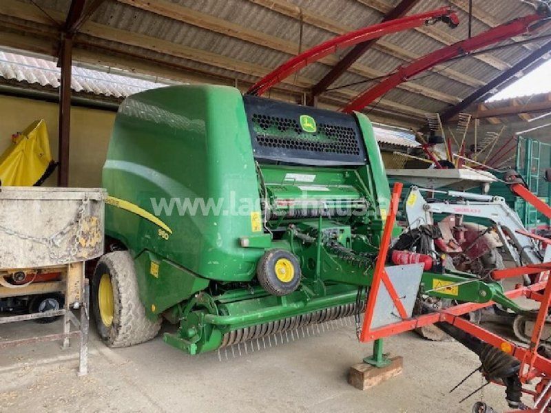 John Deere 960