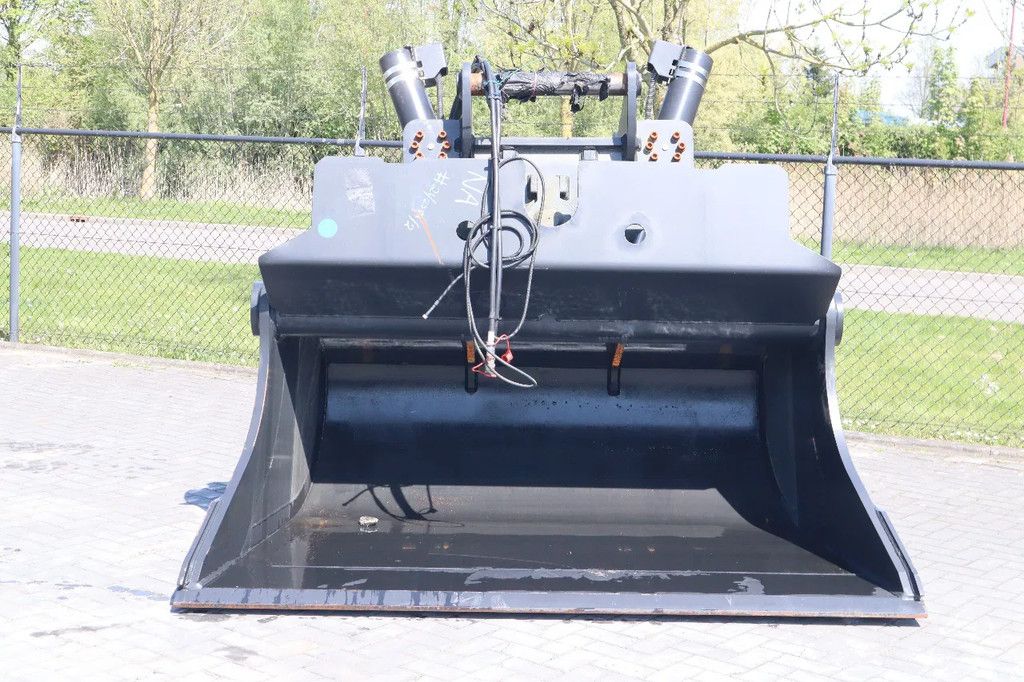 AGDER TILT BUCKET | GRADING BUCKET | S90 - G90 | 3000 L