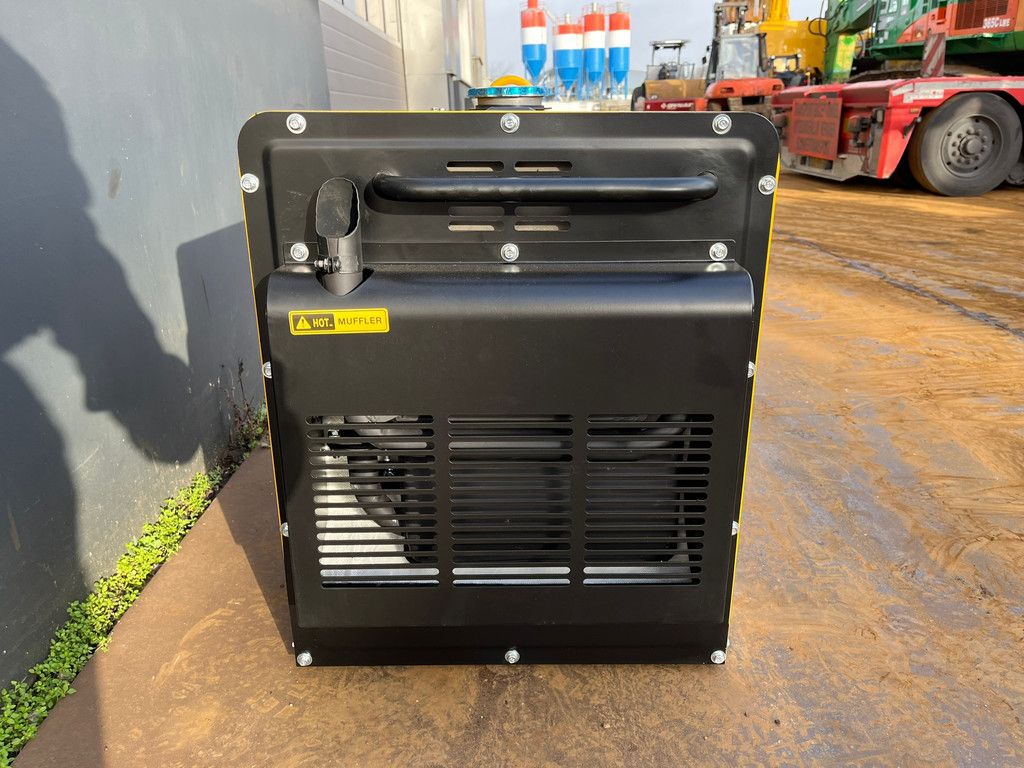 Giga power 8 kVA PLD8500SE silent generator set