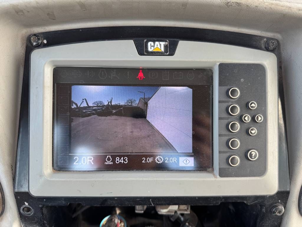 CAT D6N LGP - Backup Camera / GPS Prepaired