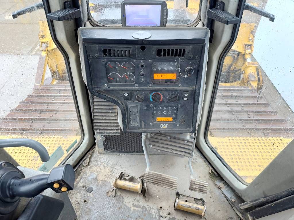 CAT D6T LGP - Dutch Machine / Camera / CE + EPA
