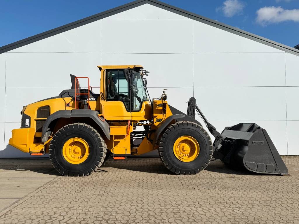 Volvo L120H - 3rd Function / Weight System