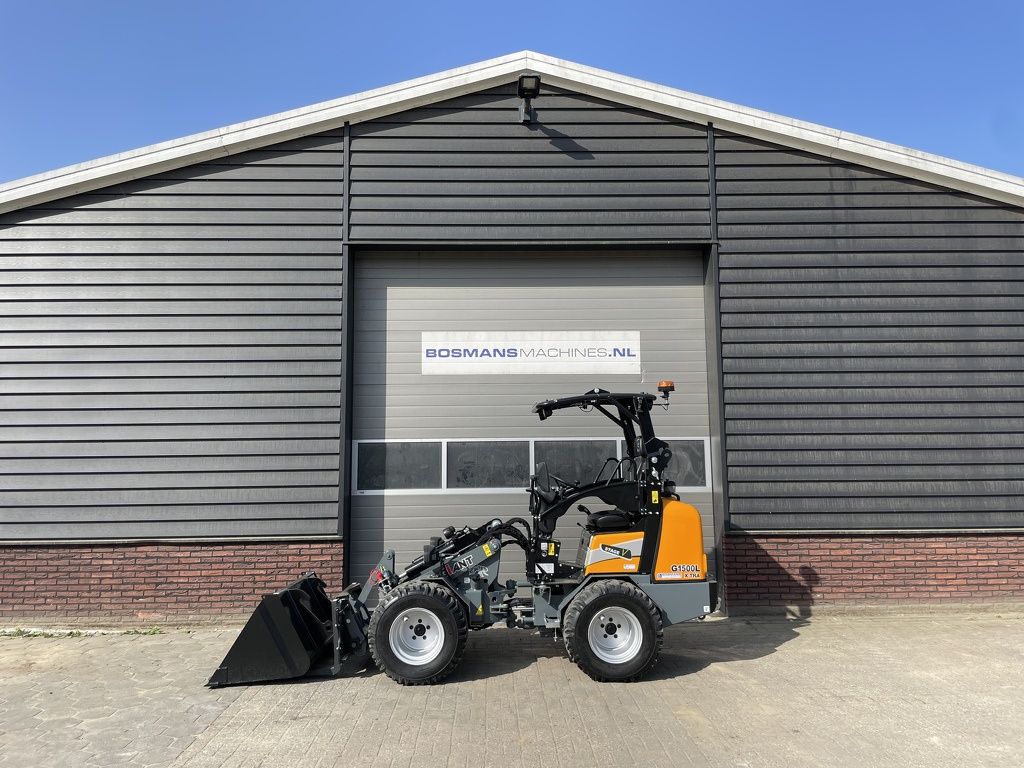 Giant G1500 L HD X-TRA minishovel DEMO €529 LEASE