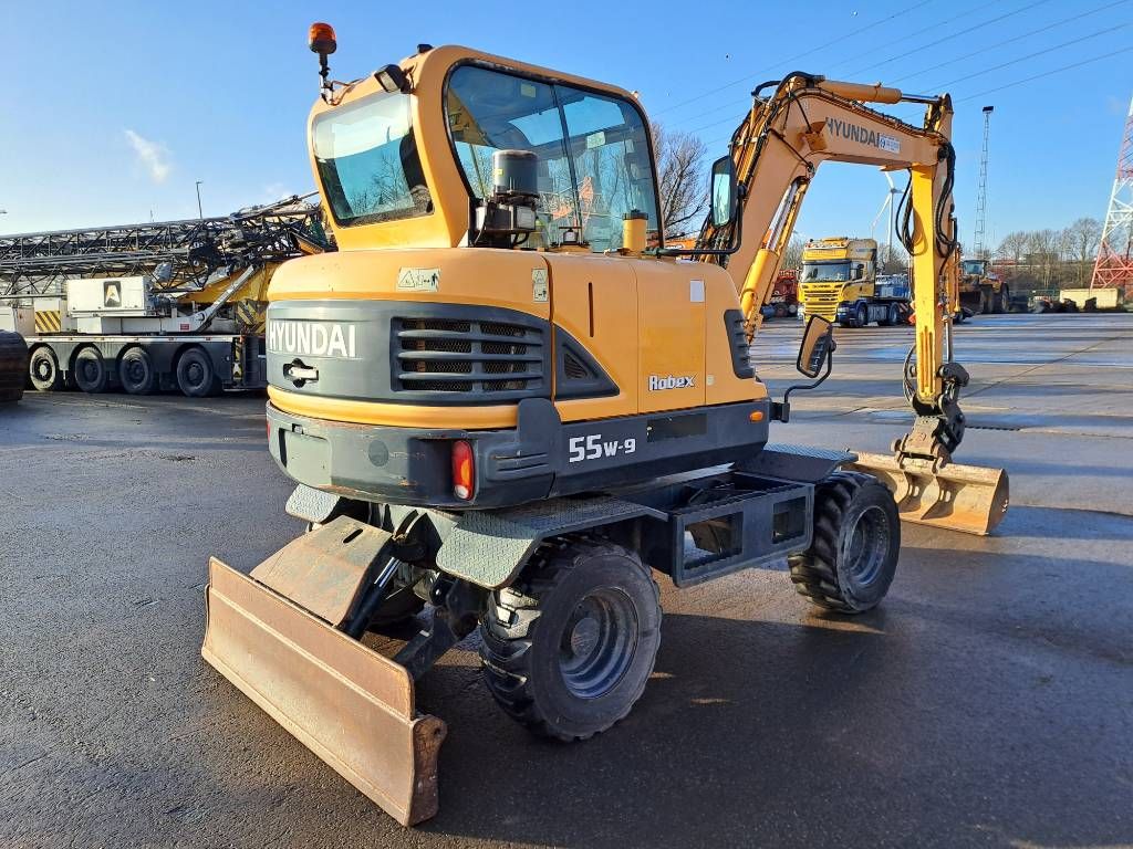 Hyundai Robex 55 W-9