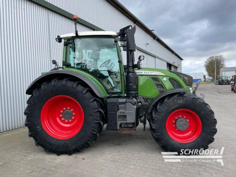 Fendt 724 S4 PROFI PLUS