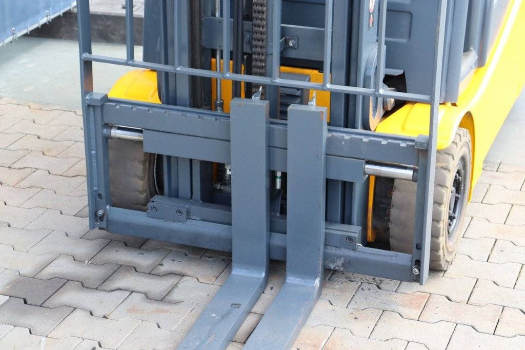 Heftruck Jungheinrich EFG 216 Elektrisch 1600kg 3.3m 2012