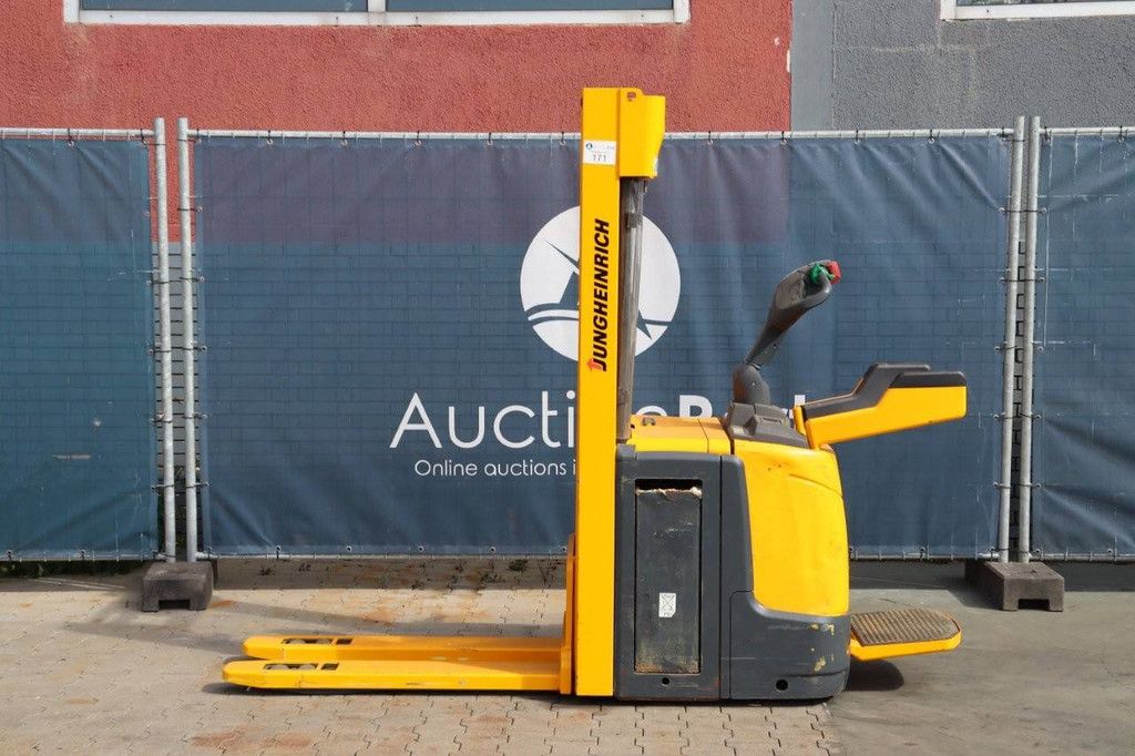 Stapelaar Jungheinrich ERC 214z Elektrisch 1400kg 4.69m 2014