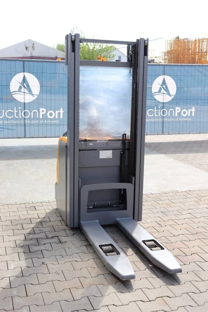 Stapelaar Jungheinrich ERC 216 Elektrisch 1600kg 2.5m 2018