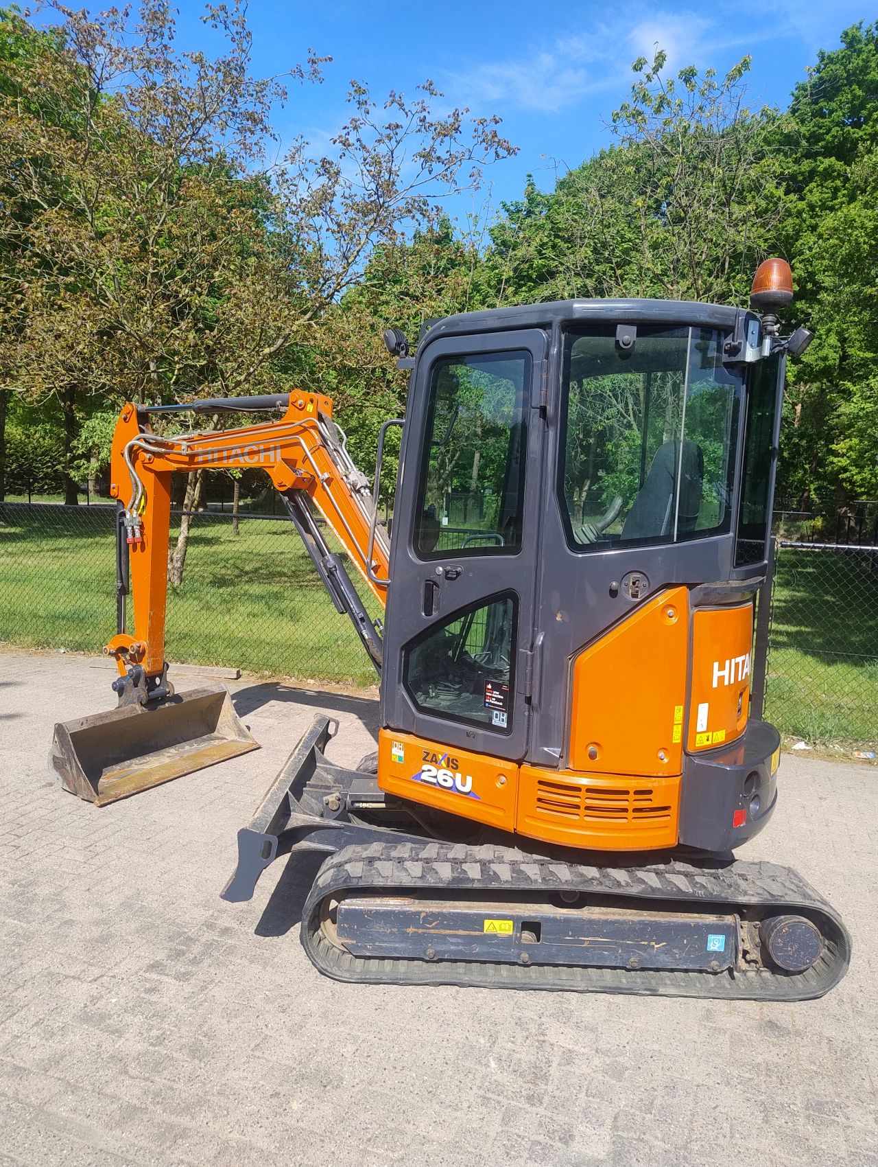 Hitachi zx26u-6 minigraver 2020 sloop sorteer functie
