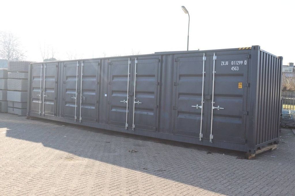 Container Qingdao 1AAA-RJY40HCOSG 2024