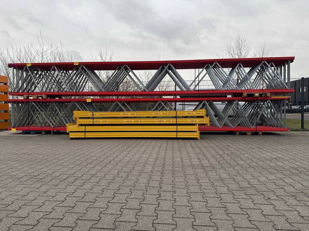 Pallet rack Jungheinrich Esmena 12x66