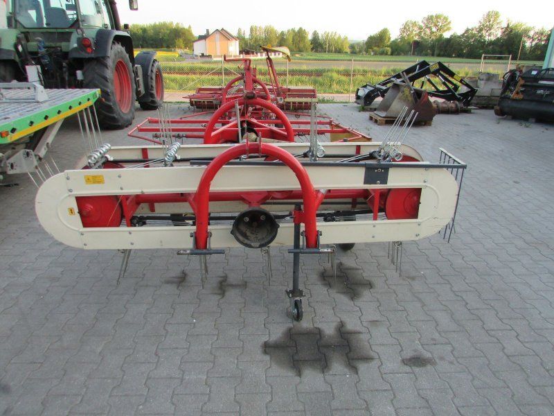 Akpil Bandrechen / Heuraupe