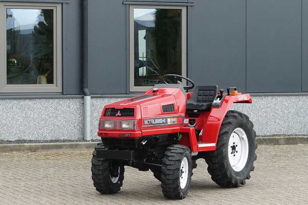 Mitsubishi MT16 4wd / 0765 Draaiuren / Industriebanden