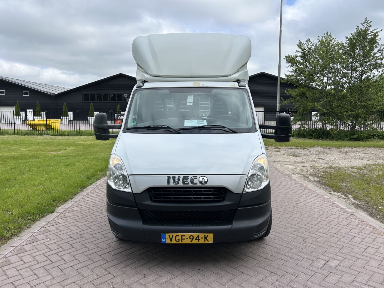 Be trekker 7 ton Iveco Daily 35S17 - be oplegger Kuiper 5 ton