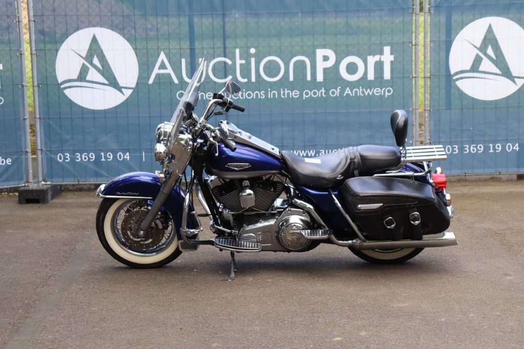 Motorrad Harley-Davidson Road King Classic Touring Benzin 2007