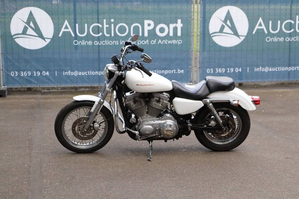 Motorrad Harley-Davidson Sportster XL883 Benzin 2006