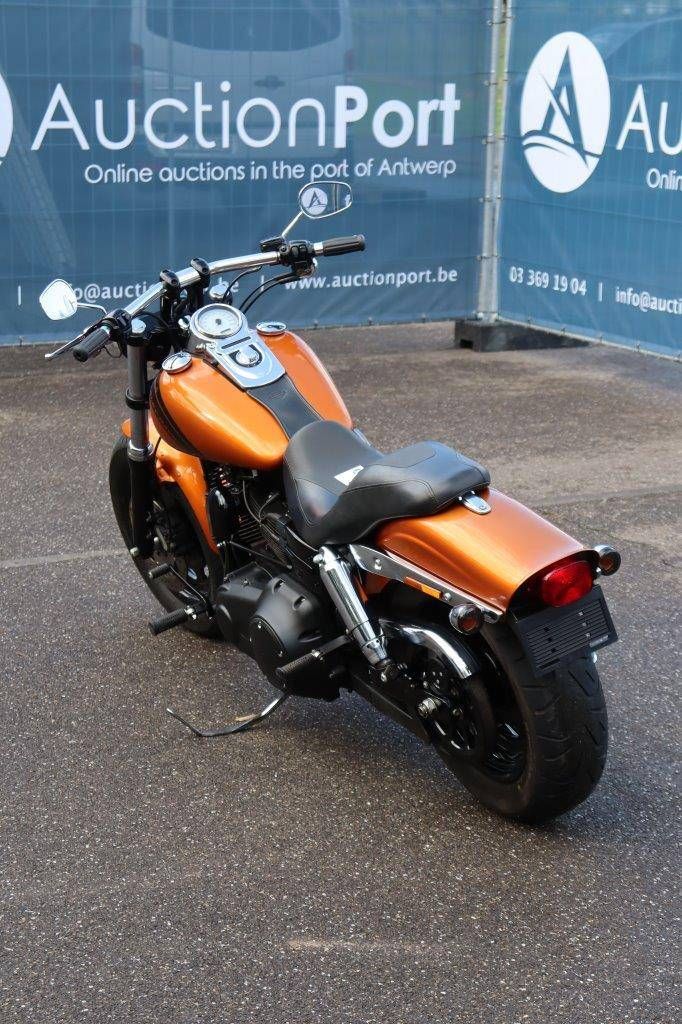 Motorcycle Harley-Davidson Dyna Fat Bob Petrol 2011