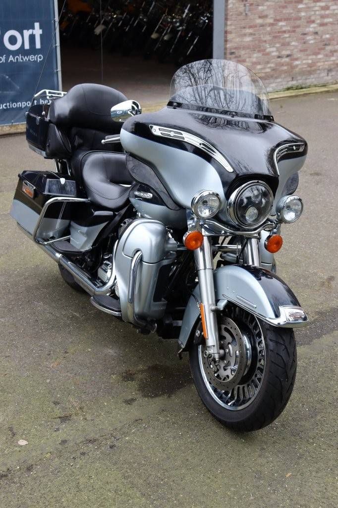 Motorrad Harley-Davidson Ultra Classic Benzin 2012