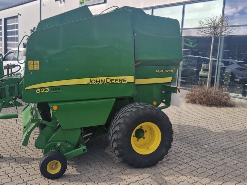 John Deere 623 Multicrop