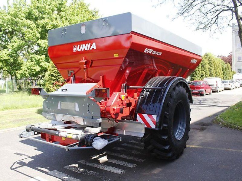 Unia RCW 120 Plus H Düngerstreuer 12000 L