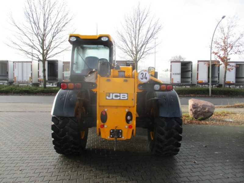 JCB 541-70 AgriPlus