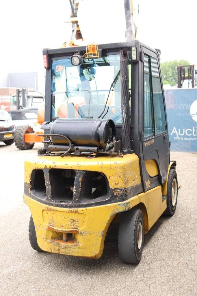 Heftruck Yale GLP30 LPG 2400kg 4.91m