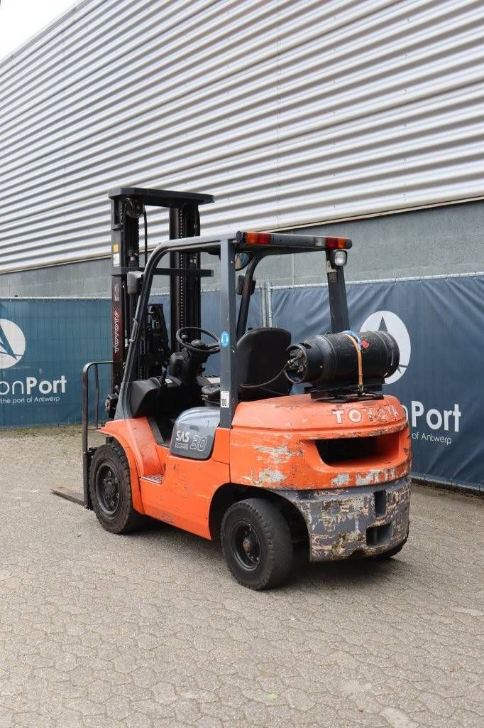 Heftruck Toyota 02-7FGF30 LPG 3000kg 5.5m 2005