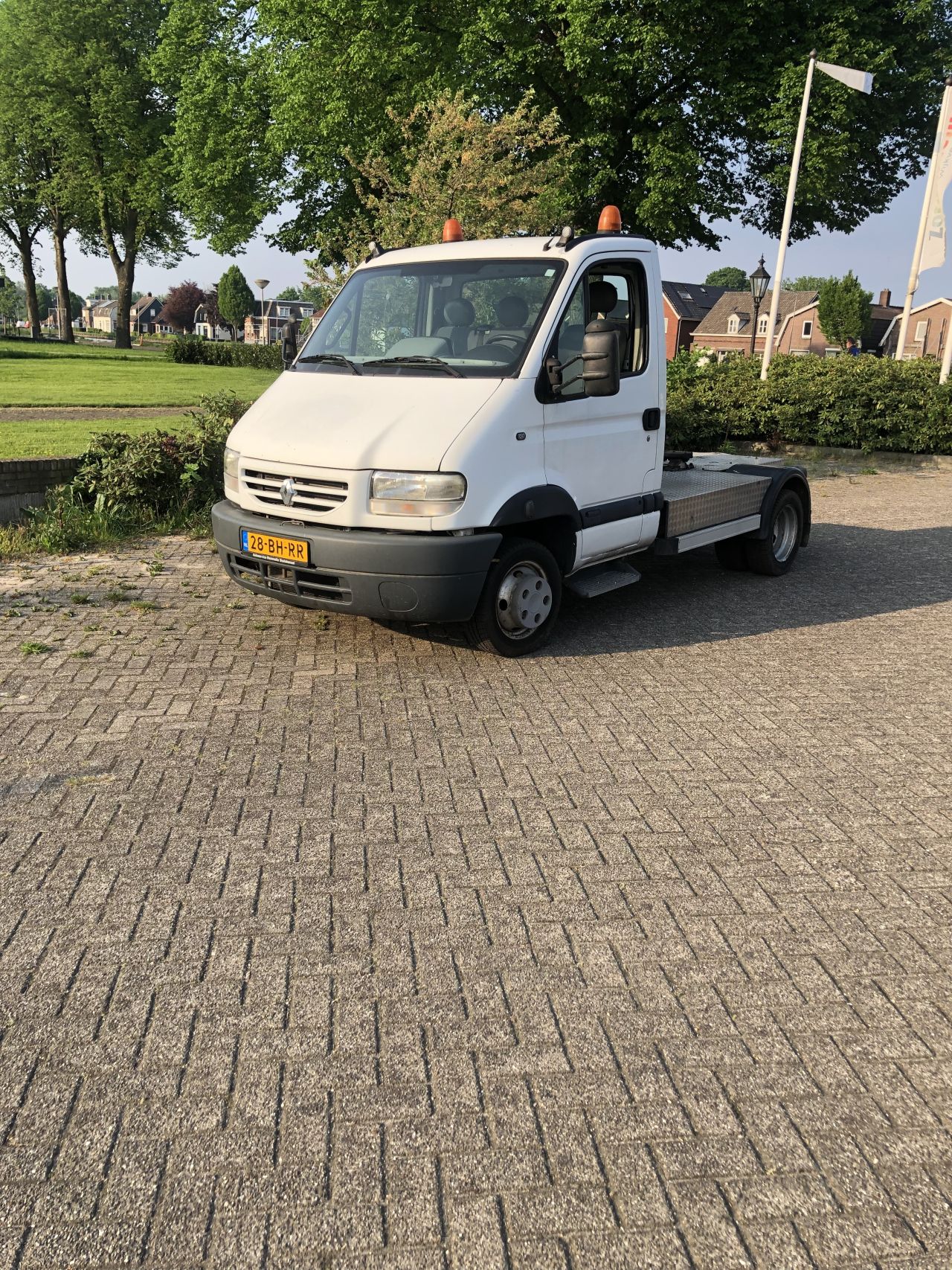 Renault Mascott BE trekker