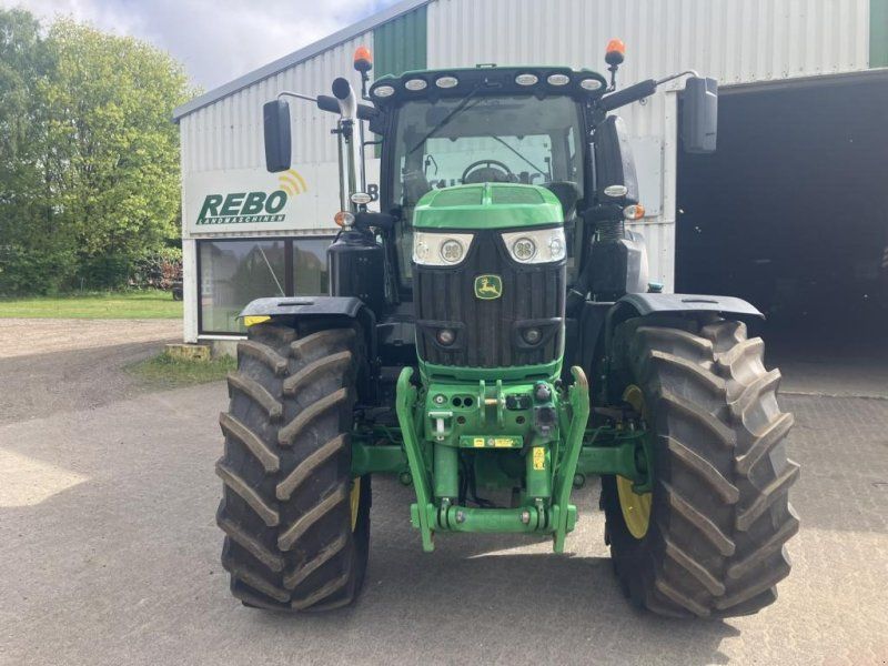 John Deere 6250R
