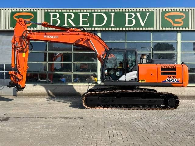 Hitachi ZX 250 LC N-6