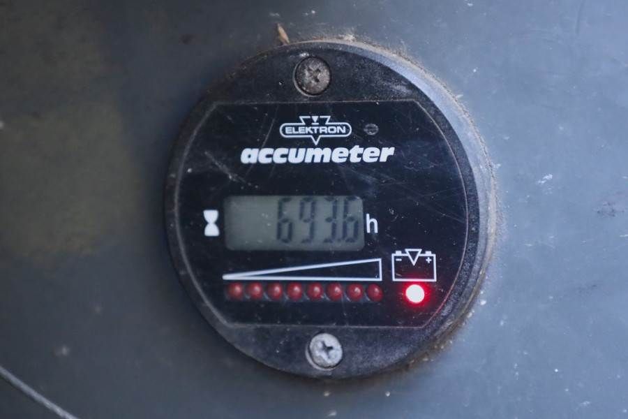 Holland Lift Ecostar HL-9710 Electric, 12m Working Height, 325k